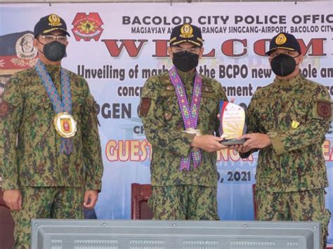 Top PNP official honors Negros Occidental cops, stakeholders.